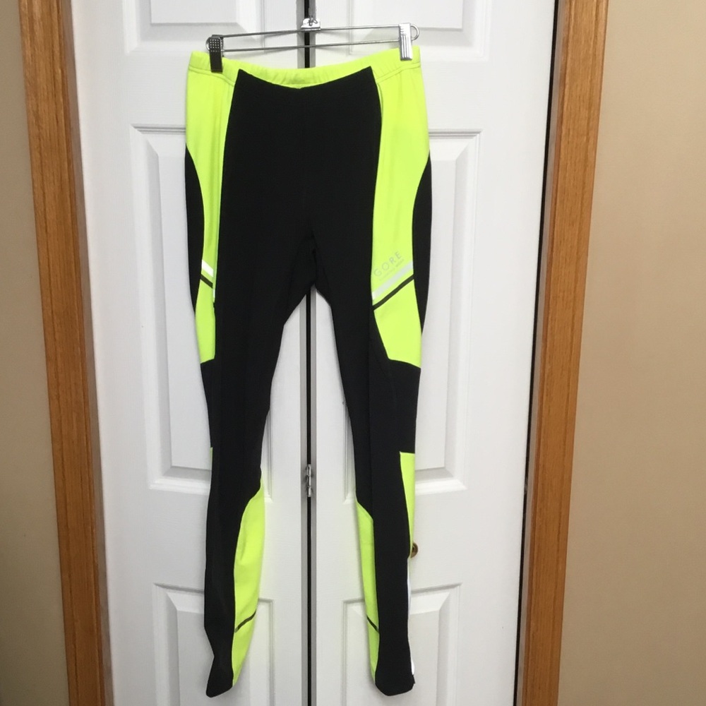 Men’s thermo running tights.